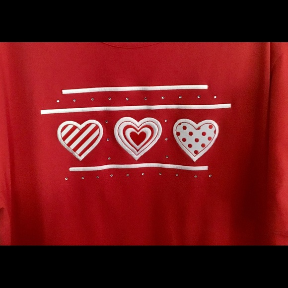 ❣️for your Valentine, Tee heavy duty Embroidered, scattered rhinestone - Picture 2 of 11